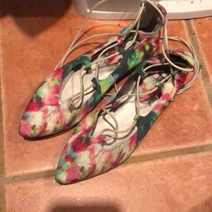 BP Tie Dye Wrap Flats Size 5.5